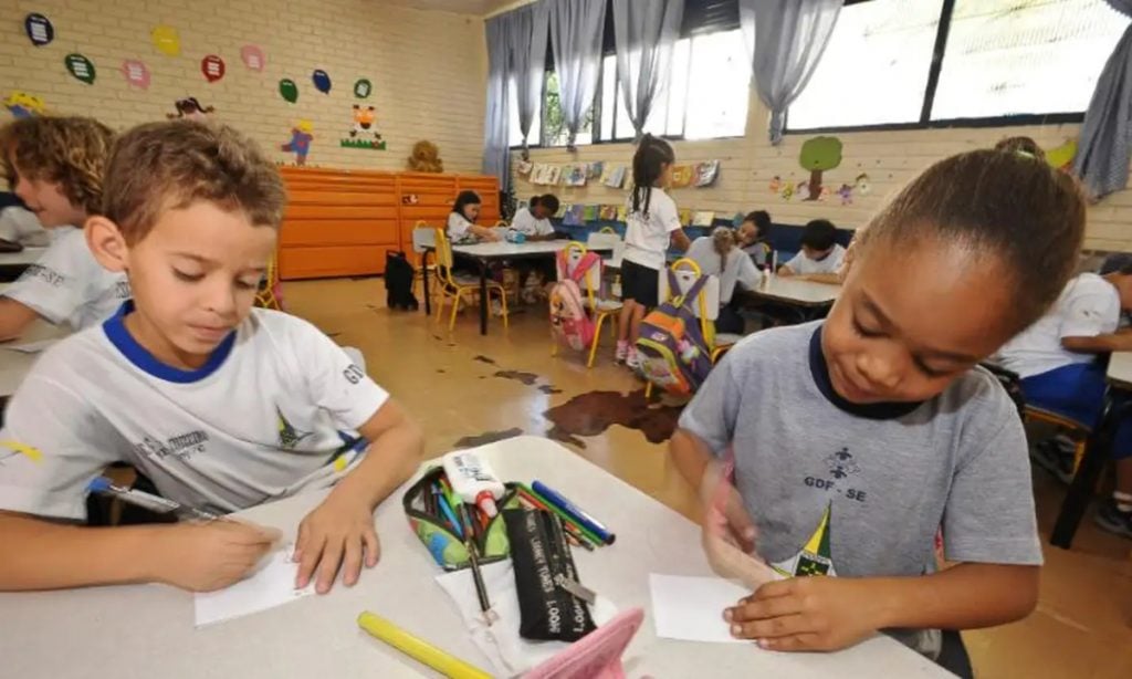 Brasil tem 630 mil crianças na fila de espera por creches, demanda que recairá sobre futuros prefeitos