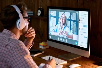 Empresas apostam em upskilling e reskilling para capacitar funcionários