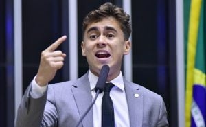 Nikolas Ferreira rejeita proposta de acordo e será processado por injúria contra Lula