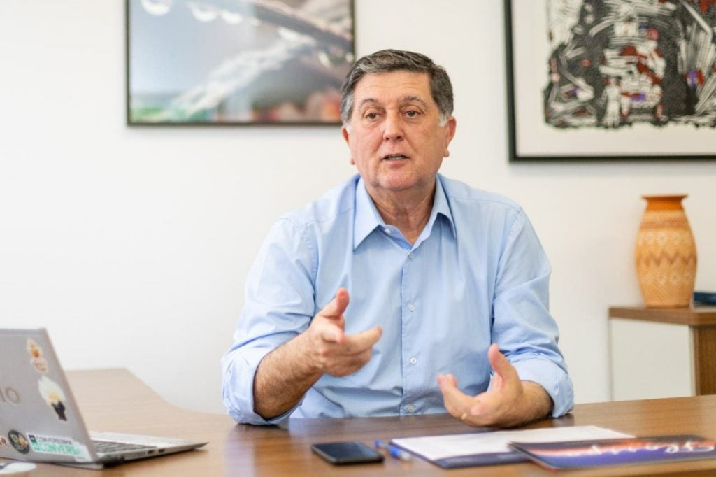 Quaest: Topázio Neto abre 28 pontos de vantagem na disputa pela prefeitura de Florianópolis