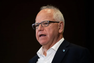 As reações dos republicanos à definição de Tim Walz como vice de Kamala Harris