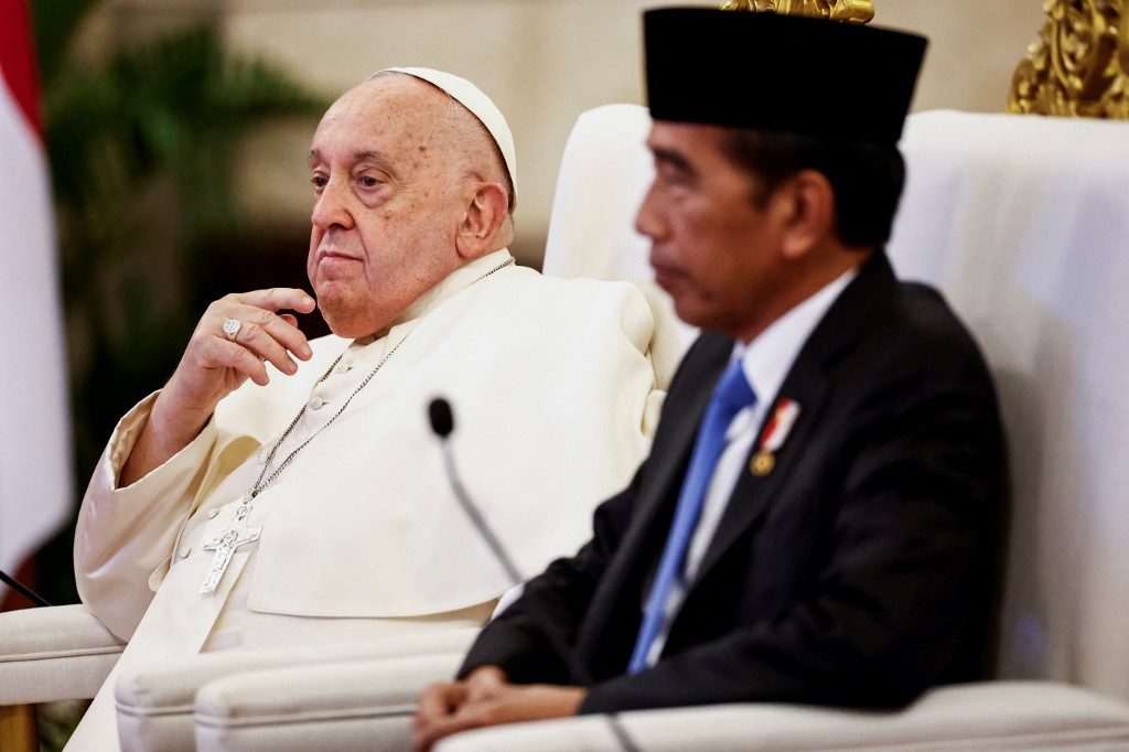 Papa Francisco faz apelo na Indonésia por luta contra o 'extremismo e a intolerância'