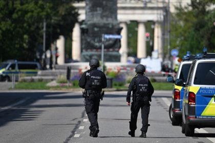Polícia alemã mata homem que abriu fogo perto de consulado israelense