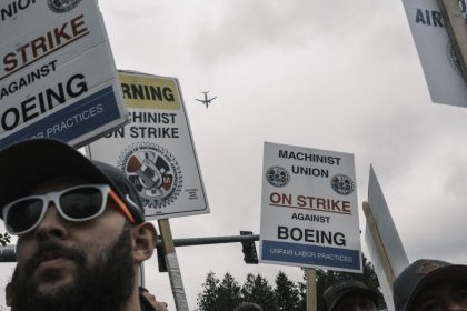 Sindicato descarta ‘oferta final’ da Boeing que buscava acabar com greve