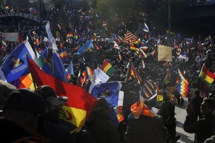 Novo confronto em marcha liderada por Evo Morales na Bolívia deixa 8 feridos