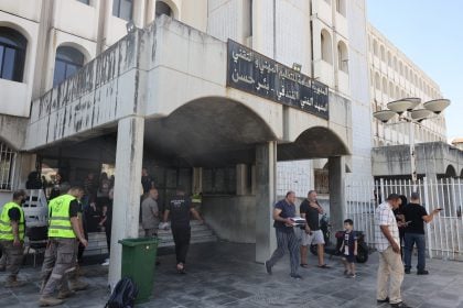 Israel ataca alvos do Hezbollah no Líbano após bombardeios que mataram mais de 500