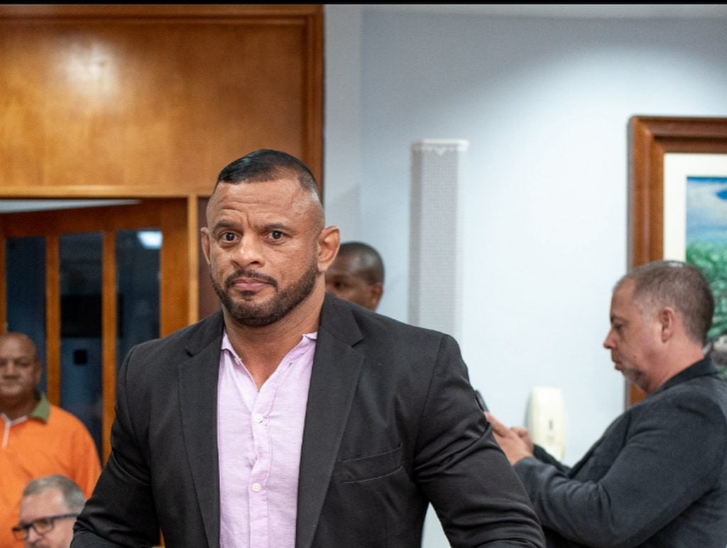 MPE denuncia candidato do PL a prefeito de Maricá por humilhar companheiras de chapa