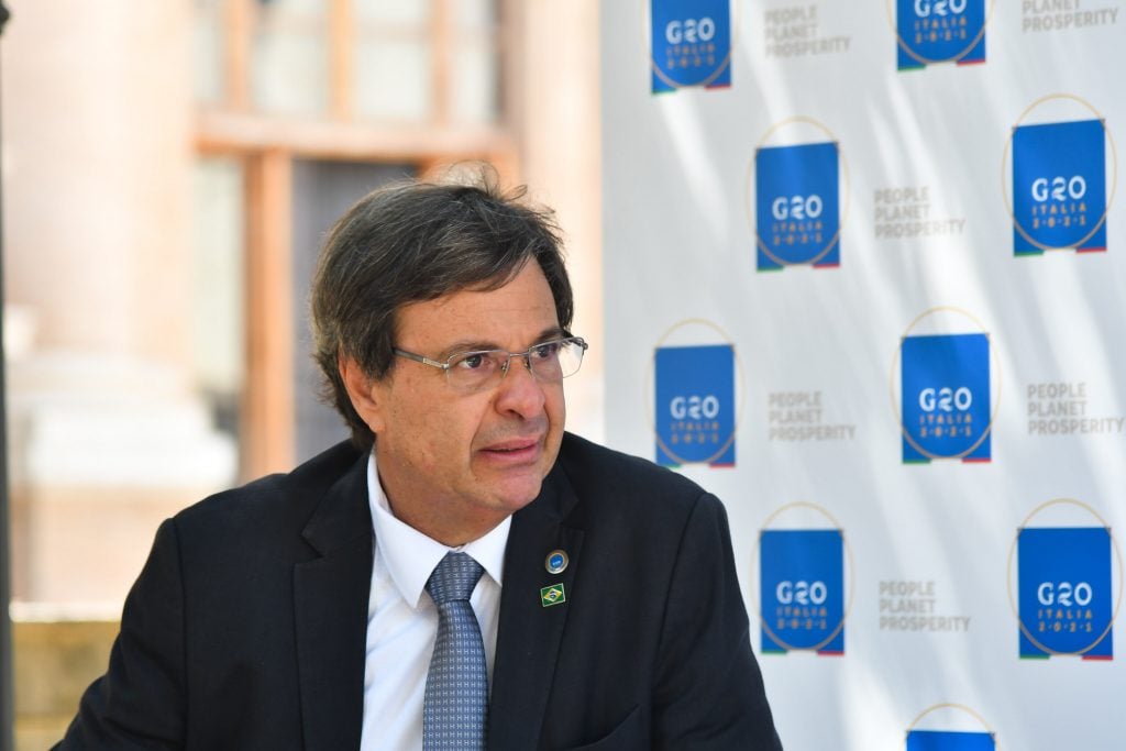 Com críticas ao PL, Gilson Machado se filia ao Podemos para disputar vaga na Câmara