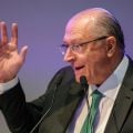 Após adiamento, Alckmin diz que acordo Mercosul–UE está bem encaminhado