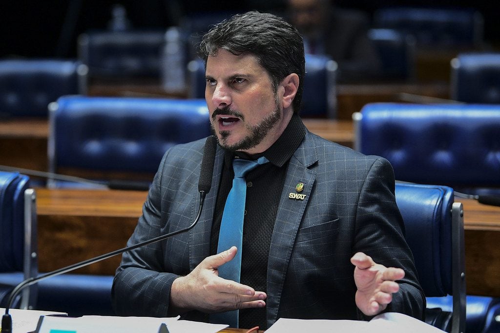 Senado oficializa afastamento de Marcos do Val por 115 dias