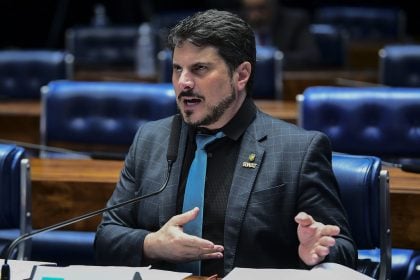 Senado oficializa afastamento de Marcos do Val por 115 dias