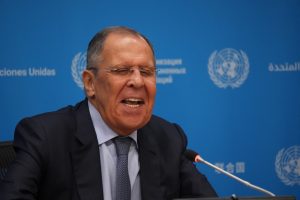 Em discurso ameaçador, chanceler da Rússia adverte Europa contra 'saída suicida'