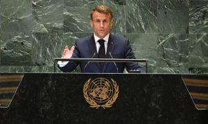 Macron pede que Israel 'detenha escalada no Líbano' e a Hezbollah, que pare de atirar contra Israel