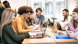 Millennials: a geração que fica mais tempo em um emprego