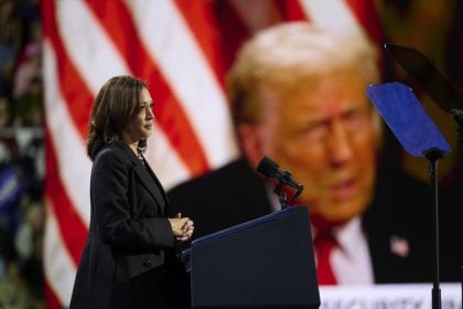 Kamala Harris questiona saúde mental de Trump após recital de canções em ato eleitoral