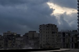 Passagem do furacão Oscar deixa ao menos 7 mortos em Cuba