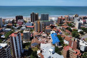 Socorristas encontram segunda vítima mortal de desabamento de hotel na Argentina
