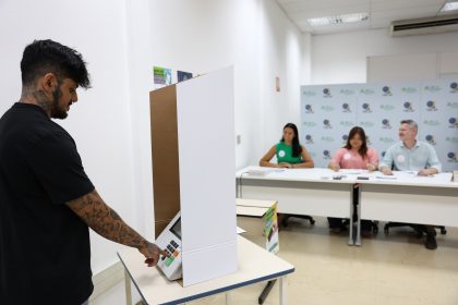 52 cidades terão segundo turno na disputa pelas prefeituras; veja a lista