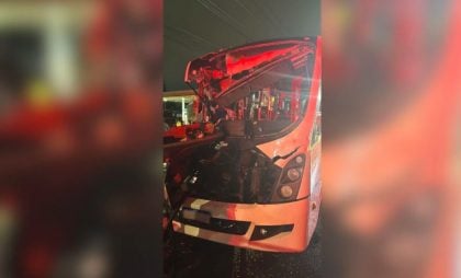 Acidente entre ônibus e micro-ônibus em Guarulhos deixa ao menos 32 feridos
