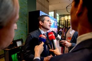 Hugo Motta consolida supermaioria e pode quebrar recorde de Lira na Câmara