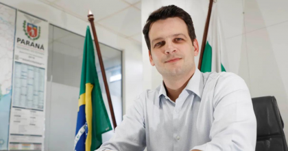 Juiz rejeita ação que poderia cassar o prefeito de Curitiba por abuso de poder