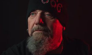 Morre Paul Di'Anno, ex-vocalista do Iron Maiden, aos 66 anos