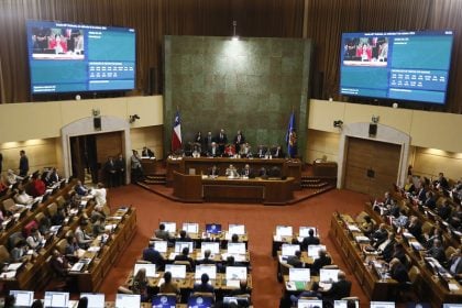 Deputados chilenos aprovam processo de impeachment contra dois juízes do Supremo
