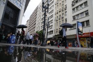 São Paulo deve registrar tempestade e ventos de até 60 km/h nesta sexta-feira