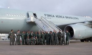 Aeronave do governo federal decola rumo ao Líbano para resgate de brasileiros