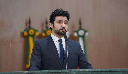 Candidato do PL em Goiânia diz ser formado em Direito, PUC nega e campanha pede alteração