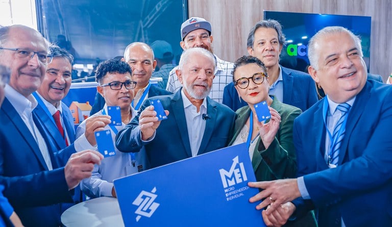 Lula lança expansão do Programa Acredita para pequenos empreendedores
