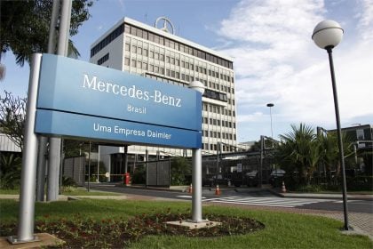 Mercedes-Benz é multada em R$ 40 milhões por discriminação e assédio em Campinas