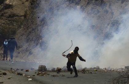 Apoiadores de Evo Morales ocupam quartel e retêm 20 militares na Bolívia