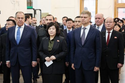 Coreia do Norte apoiará a Rússia até a ‘vitória’ na Ucrânia, afirma chanceler
