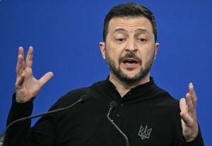 Zelensky diz que pode deixar presidência da Ucrânia por fim de guerra com a Rússia