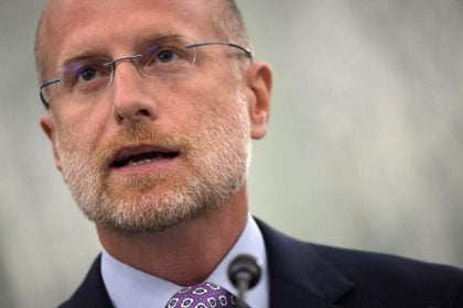 Quem é Brendan Carr, nomeado por Trump para chefiar a Comissão Federal de Comunicações