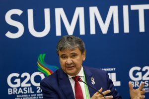 Corte no orçamento não vai impactar Bolsa Família, diz ministro