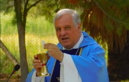 Chefe da Igreja Católica da Argentina lamenta o impacto social das reformas de Milei