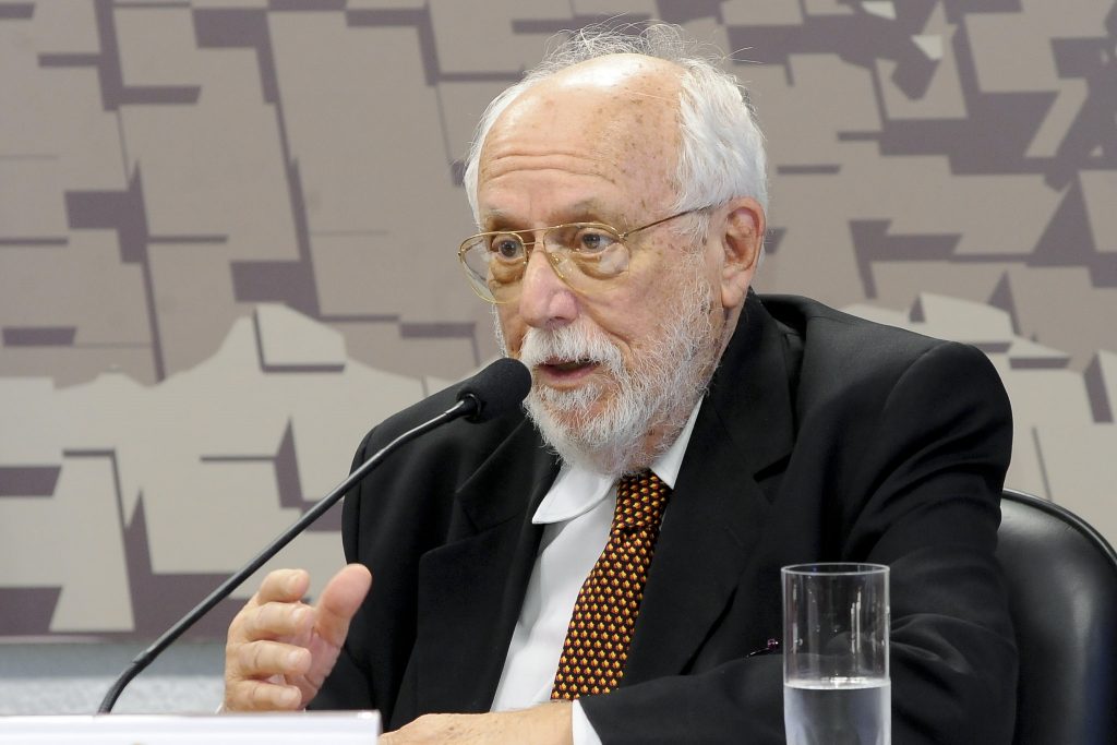 Diplomata e ex-ministro José Botafogo Gonçalves morre, aos 89 anos