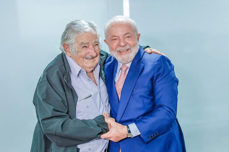 Mujica: 'Lula está perto dos 80 anos e não tem substituto. Essa é a desgraça do Brasil'