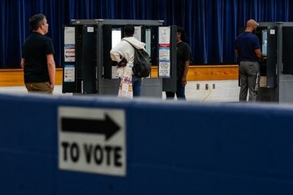 Republicanos conquistam avanço esperado em batalha pelo controle do Congresso dos EUA