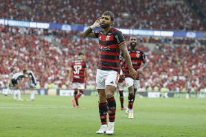 Taça e despedida