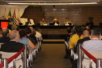 Um Projeto de Brasil: fortalecimento da indústria é destaque na 1ª mesa de debate promovido por CartaCapital