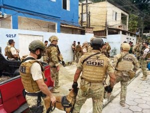Três PMs se tornam réus por crimes cometidos durante Operação Verão, na Baixada Santista