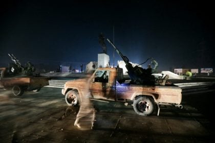 Jihadistas e rebeldes controlam metade da cidade síria de Alepo, diz ONG
