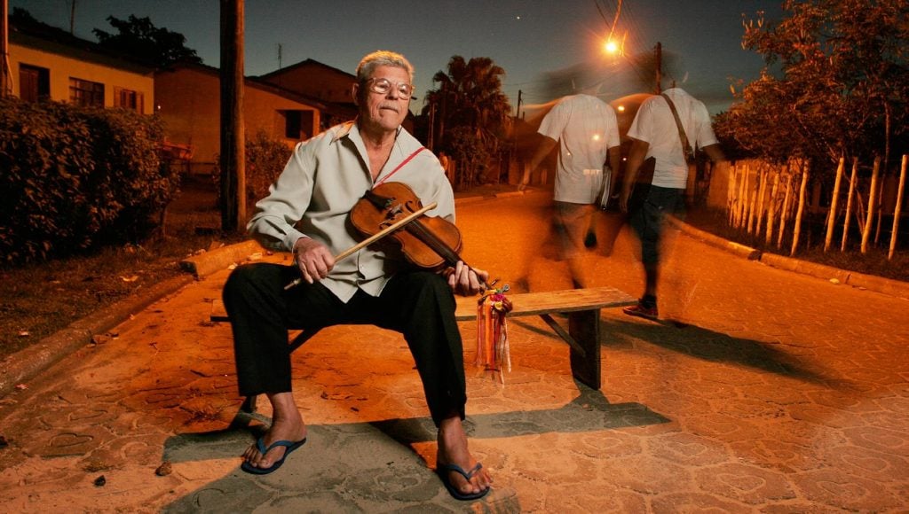 Obra sobre o fandango caiçara reforça que o litoral tem as suas tradições