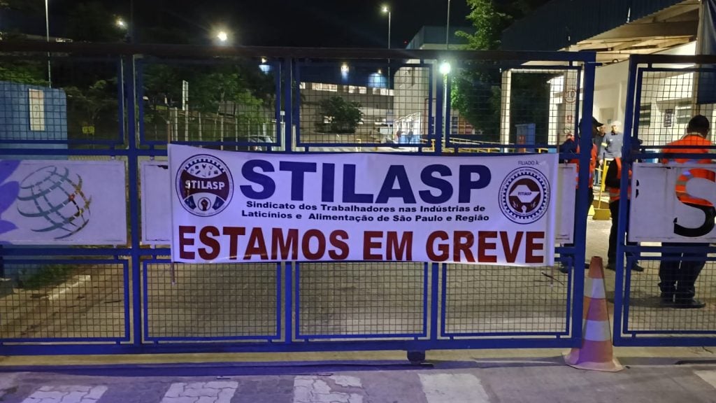 Trabalhadores da PepsiCo fazem a primeira greve contra escala 6x1 no Brasil
