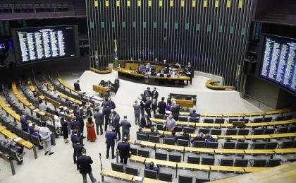 Câmara aprova projeto que regulamenta o mercado de carbono