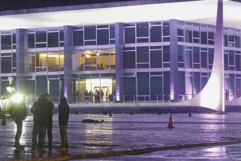 Explosões no DF: ‘Precisamos saber a motivação dos ataques e restabelecer a paz’, diz AGU