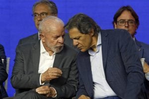 Despesas federais poderão crescer até R$ 168 bilhões em 2026